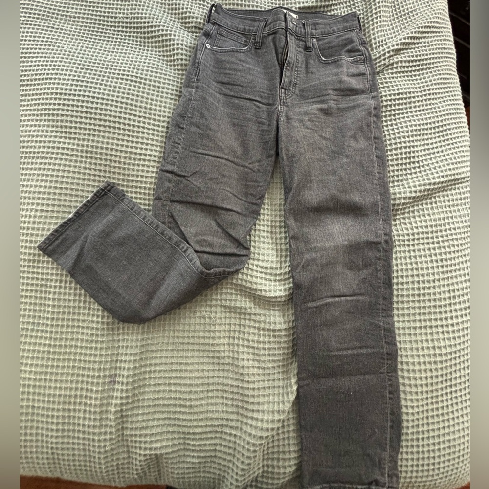 madewell jeans - THE PERFECT
VINTAGE CROP JEAN. size 25